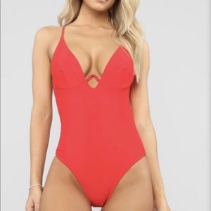 Underwire swimsuit